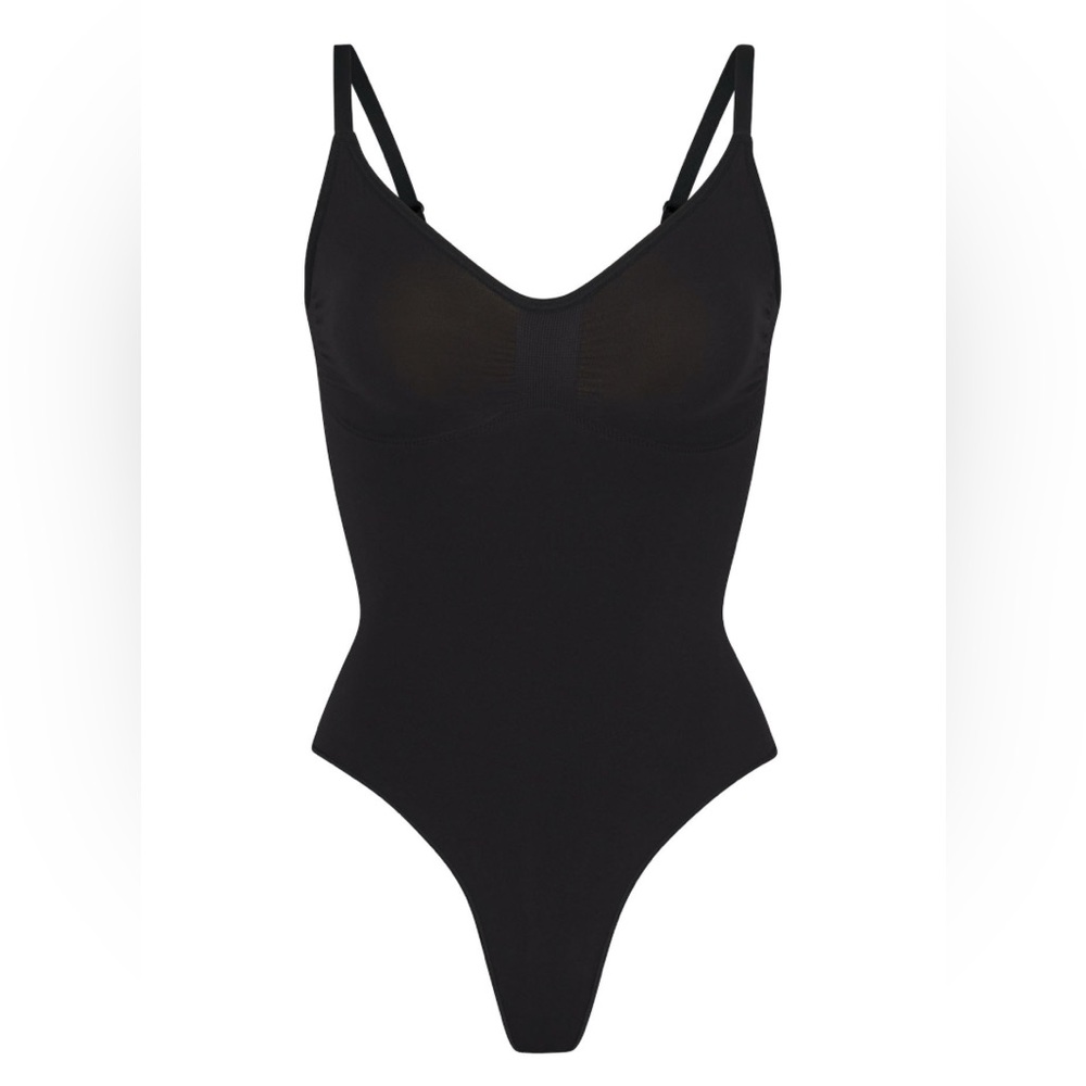 Skims Seamless Sculpt Thong Bodysuit